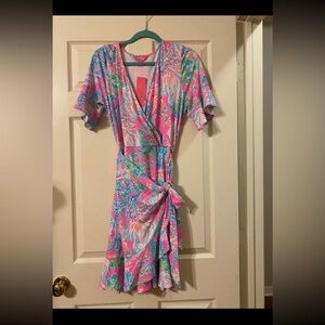 Lilly Pulitzer wrap dress size medium